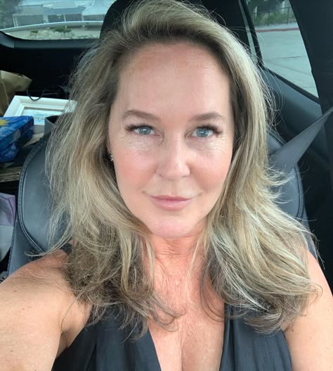 <em>Than G. USA</em>